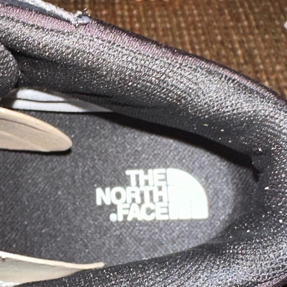 THE NORTH FACE women’s Wayroute Futerlight - Picture 14 of 16